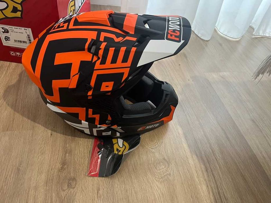 casca moto/casca enduro, NOUA, marimea L