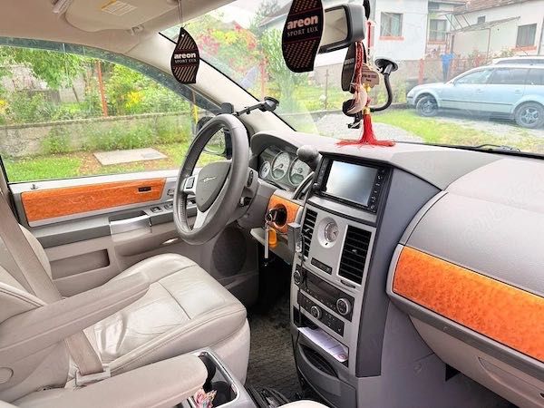 Chrysler voyager