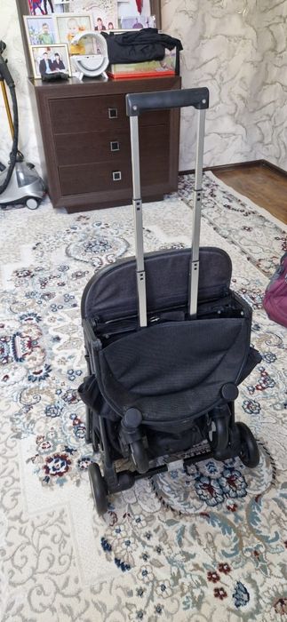 Прогулочная каляску за 20000