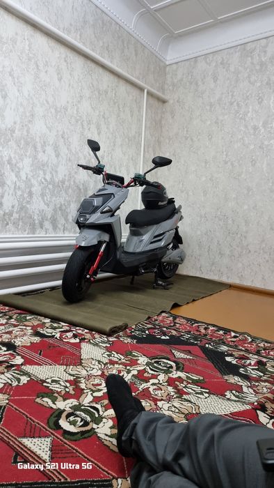 Electro Skuter 1 oy xaydalgan yurgani 1045m obmen iphone 15 proga  obm