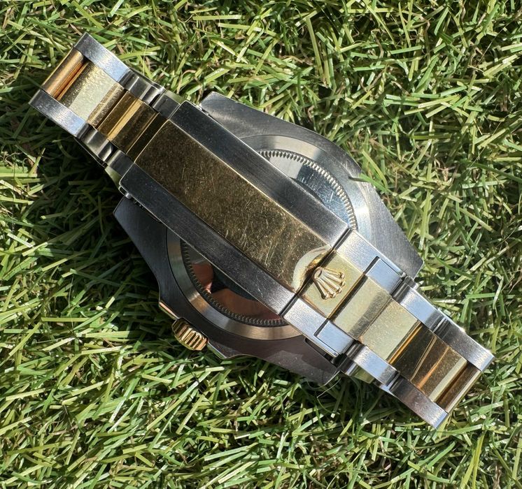 Rolex Submariner 116613LN Стомана и Злато с кутия и документи