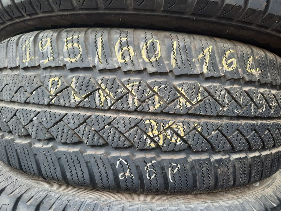 Бусови единични:205/65/16;195/60/16;235/65/16;215/65/16... Зимни Гуми