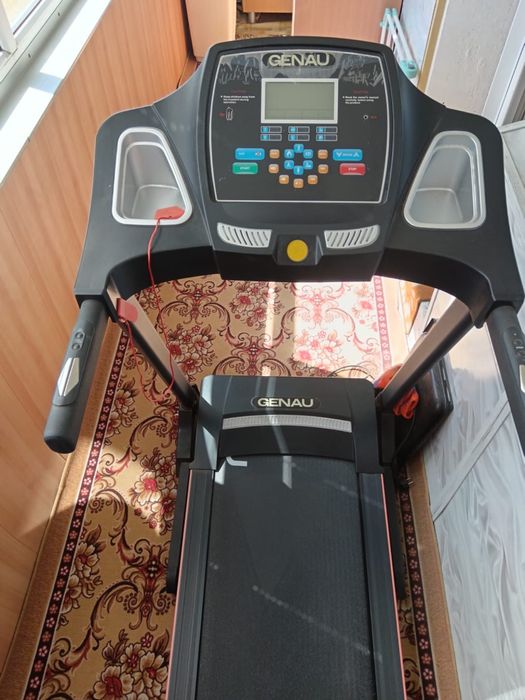 Продам беговую дорожку
