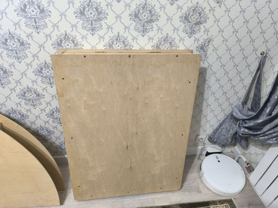 Жер столдар не бәрі 3 штук.