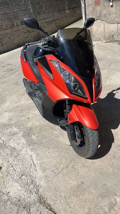 Кимко скутер 300i