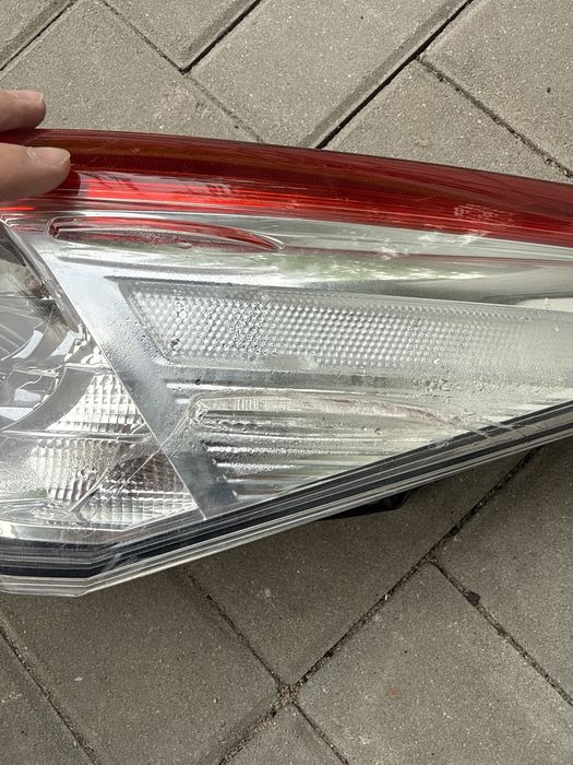 Правый фонарь Camry 70