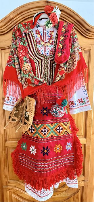 Пиринска женска Народна носия