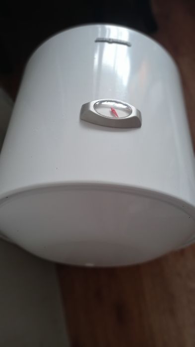 Бойлер.Электрический водонагреватель