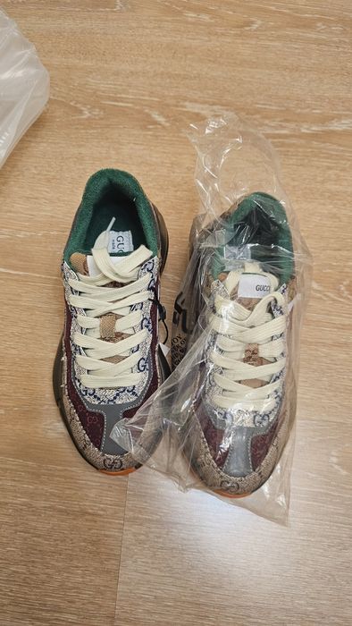 Продам кросовки Gucci