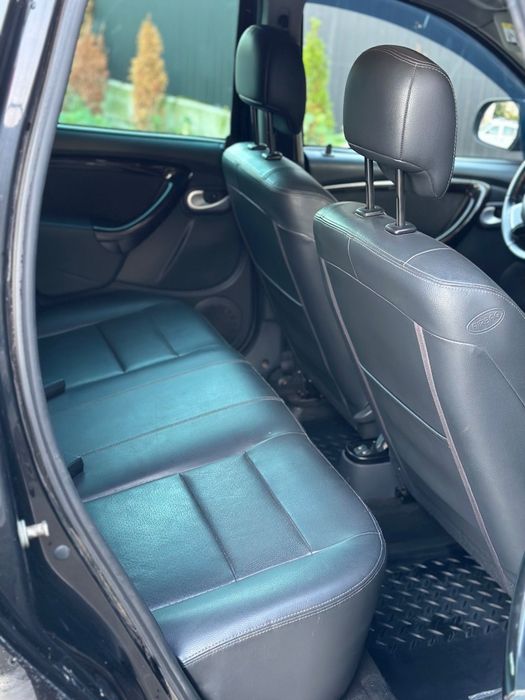 Dacia Duster Laureate/ 1.5 Diesel / 2011