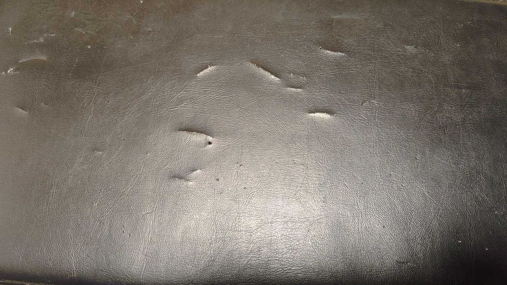 Клетка за вдигане на тежести, лежанка и олимпийски дискове Ф50