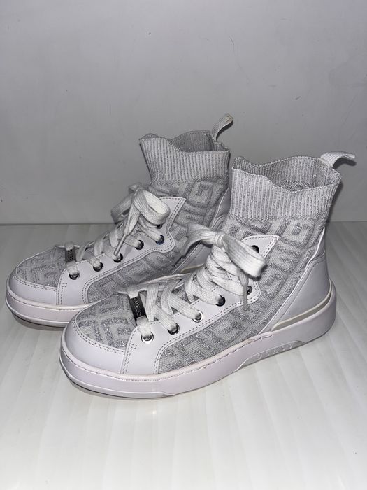Дамски кецове Guess