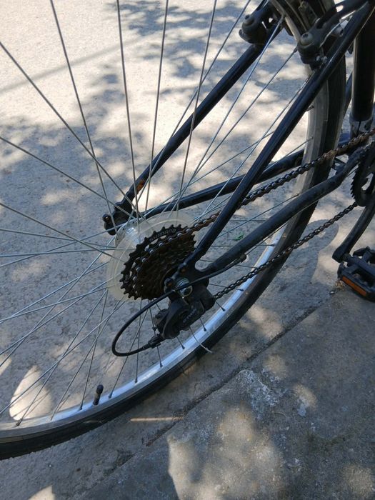 Vand bicicleta in stare buna