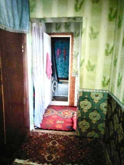 Продам 5-комн квартиру КСК