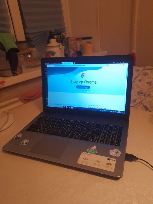 Ноутбуку Asus Core I3