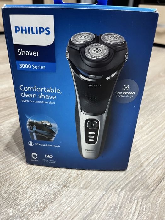 Shaver.  Philips