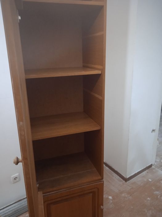 Продам шкаф для прихожей