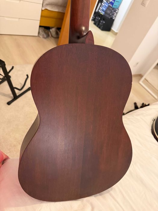Chitară Clasică Valencia VC204 CSB (Seria 200, Classic Sunburst)
