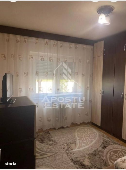 Închiriez apartament 3 camere, bucătărie, 2 bai pe strada 6 Vânători! 390 euro