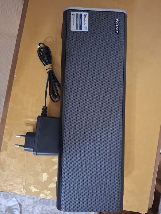 Vând boxa Sony Bluetooth