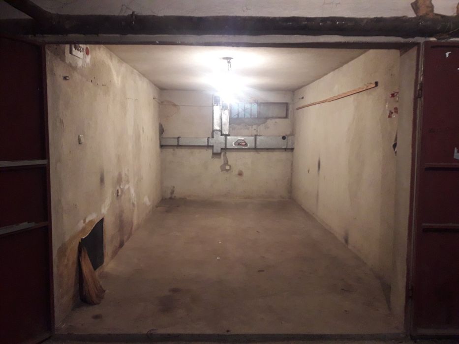 Продава се Гараж / Паркомясто в Варна, Окръжна болница - 24 кв.м за 2084 €/кв.м - Снимка #1