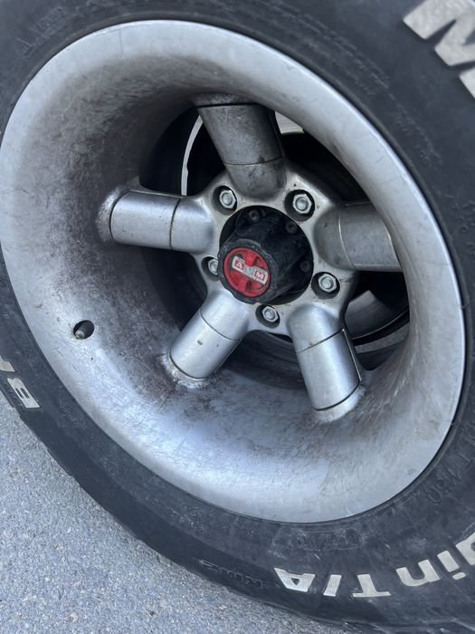 Гуми BF GOODRIDGE 32/11.5 /15 с джанти -44 j10