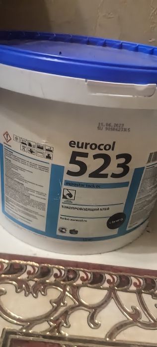 Клей для линолиума