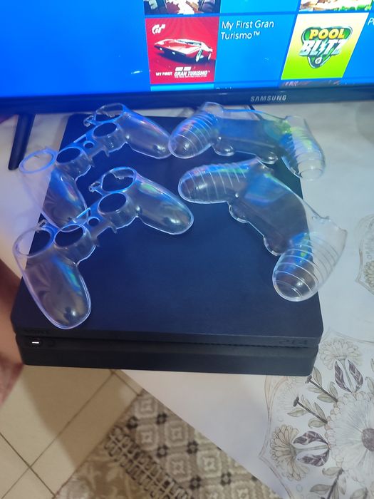 Прадаётца пс4 19 игры есть 165 000тг