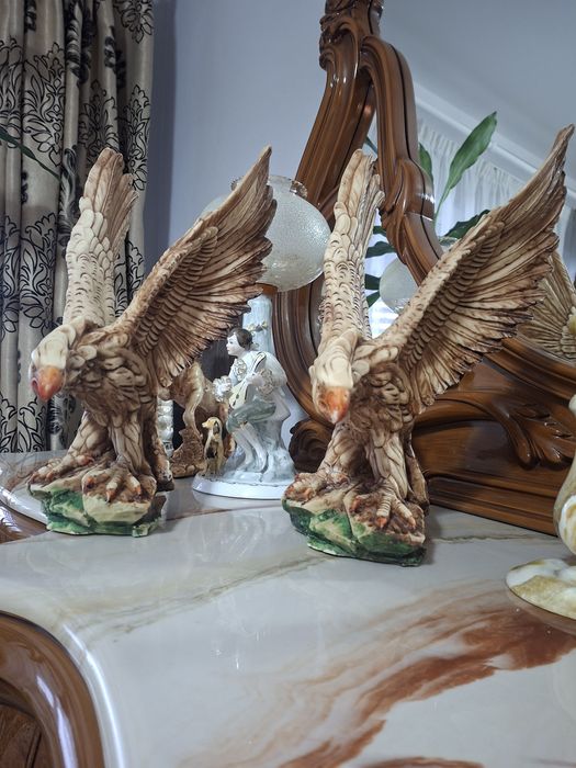 Statuete figurine de colectie