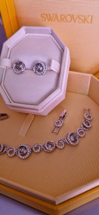 Bijuterii Swarovski