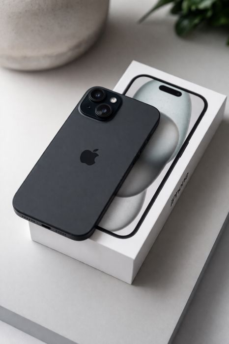 Продается айфон 15 абсолютно новый