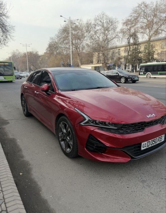 Kia k5 sotiladi GT line