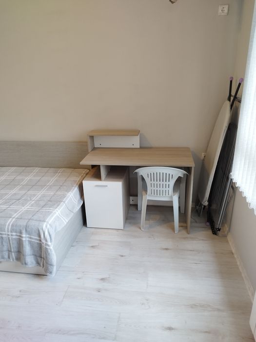 Дава се под наем Тристаен апартамент в Плевен, Идеален център - 60 кв.м за 408 € - Снимка #7