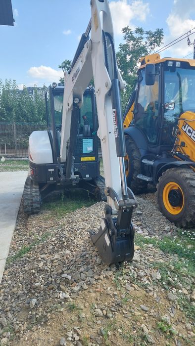 Amenajare teren cu buldoexcavator,  excavator si minincarcator