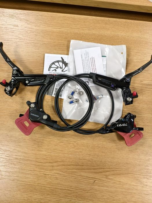 Нови  Комплект карбонови SRAM Level Ultimate Disc Brake