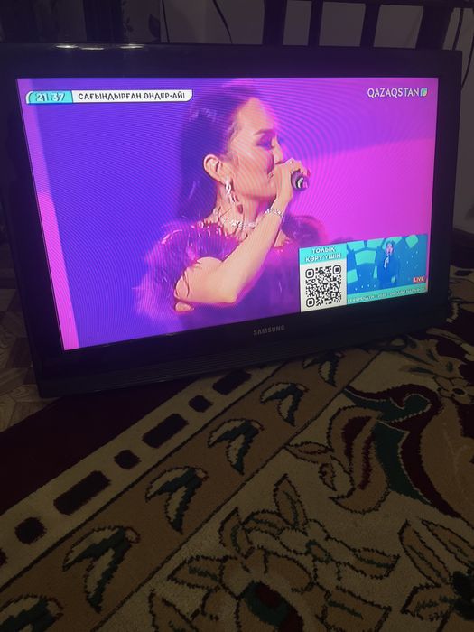 Телевизор самсунг продам