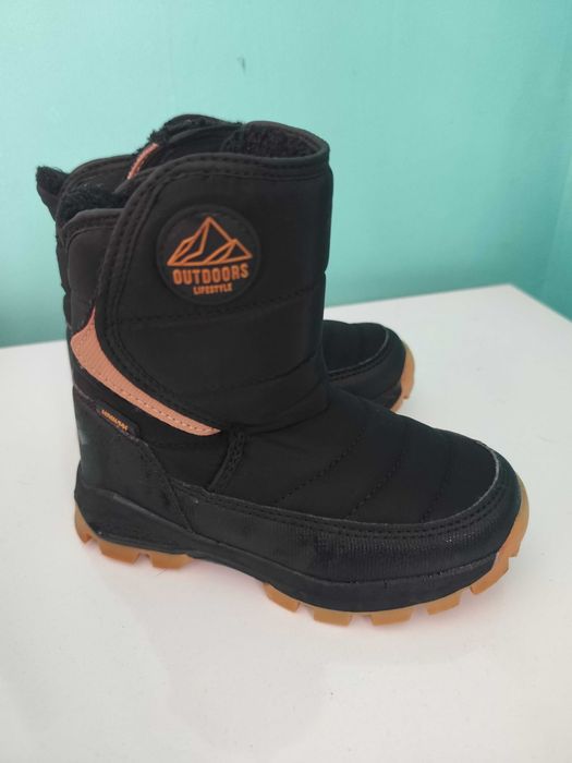 Детски зимни обувки номер 27
