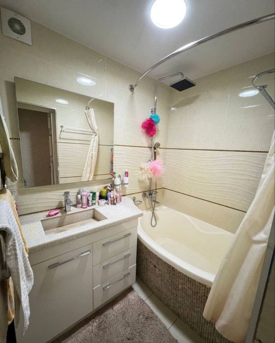 Продаётся на БУЗ-2 4ком