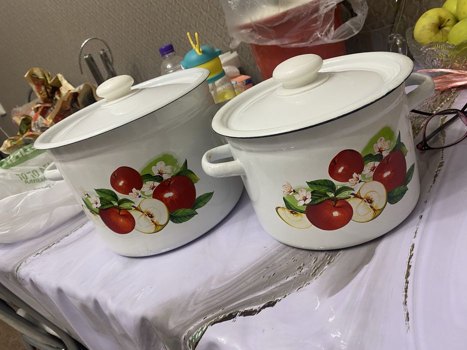 Кастрюли по 5.5/3литра