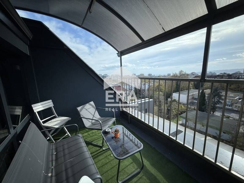 Двустаен, просторен, обзаведен апартамент за продажба, юг/запад, с мор