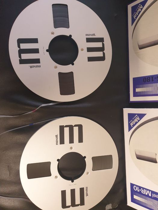 Метални магнетофонни ролки 26,5см 10,5" Maxell В перфектно