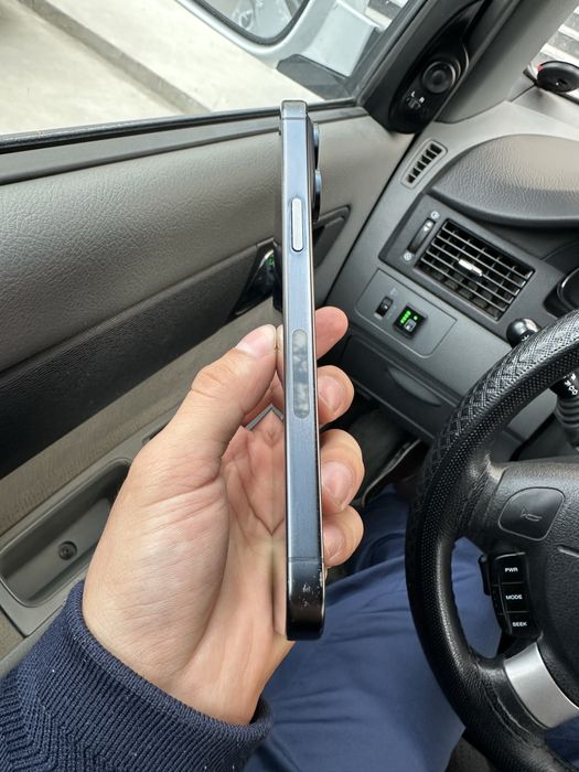 iPhone 15 pro Max 256 Gb (SROCHNAA)