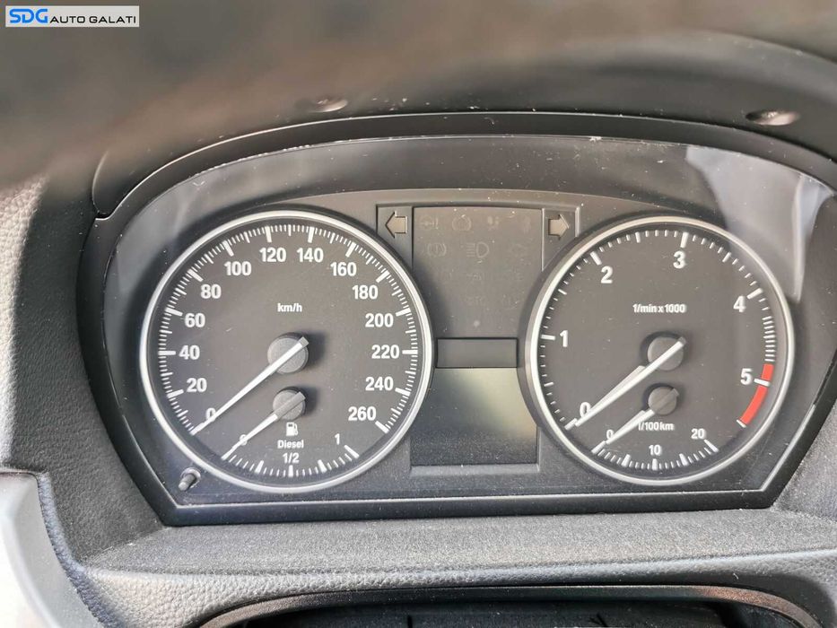 Ceas Ceasuri Cluster Instrumente Bord in KM BMW Seria 3 E90 E91 2004 - 2011 [0572]