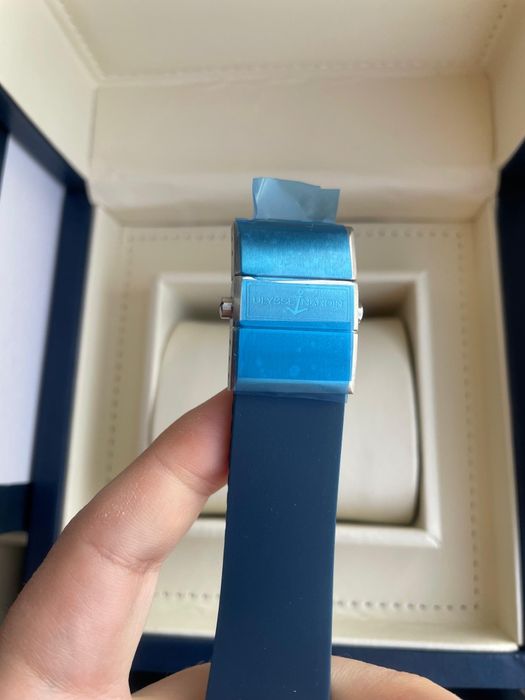 Механические часы Ulysse Nardin