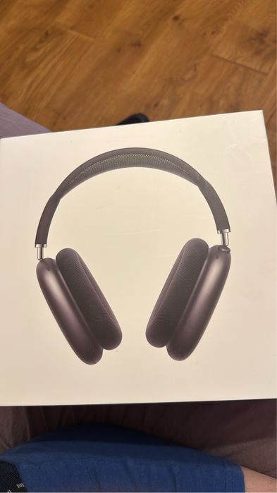 Apple слушалки в перфектно състояние