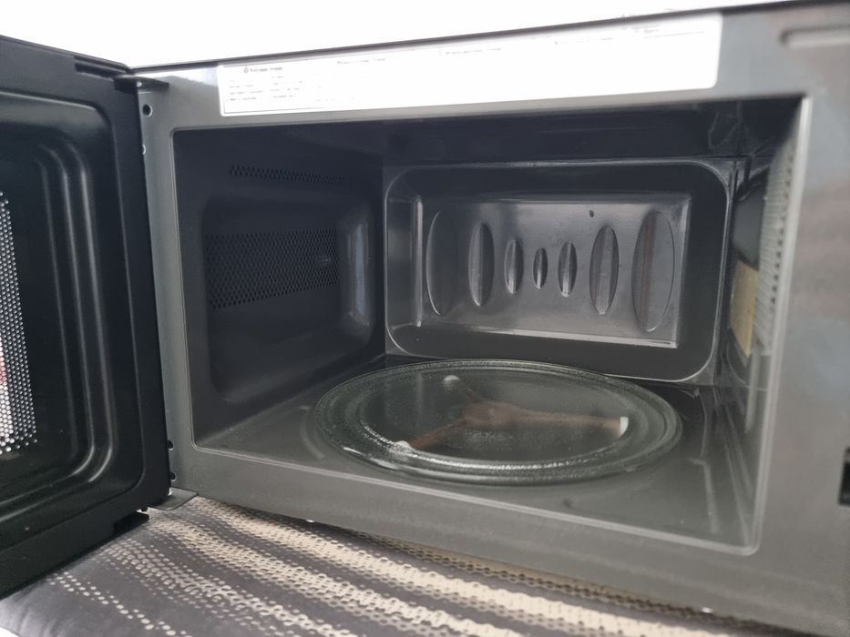 Микроволновая печь LG MS2042