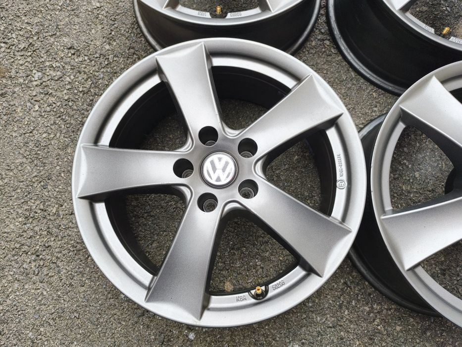 Фолксваген/VW - 17 цола 5x112; 4 бр. лети джанти  цвят графит