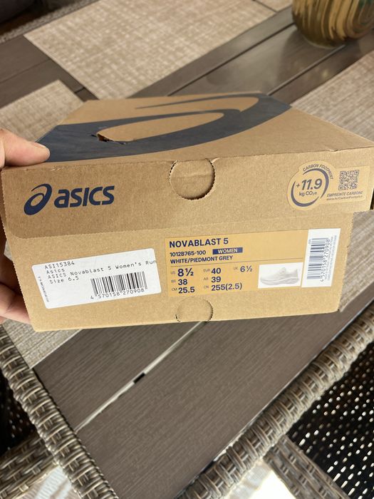Нови дамски ASICS NOVABLAST 5 номер 40