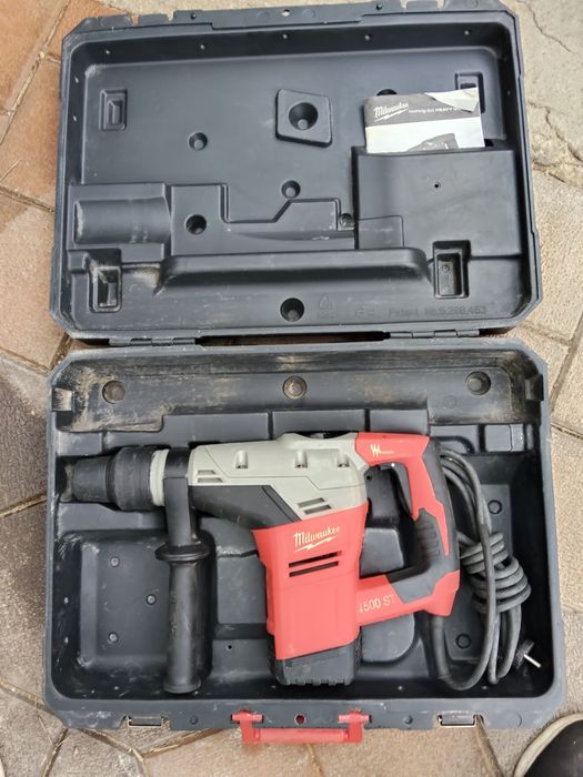 Demolator MILWACKEE  K 500 ST că nou