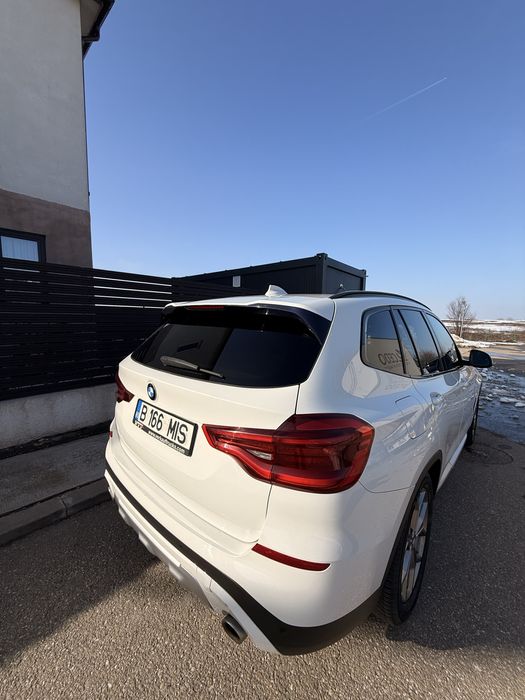 BMW X3 xDrive 2.0i 184 CP 2018 - automat - piele - carplay